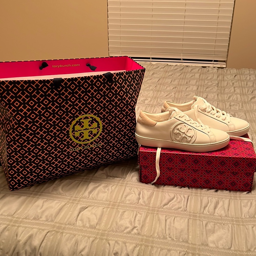 Brand new in box!!! Tory burch tennis shoes